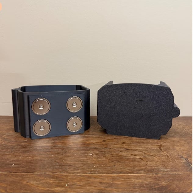 🚗Magnetic Diesel Additive Holders - UV Resistant & Chemical Resistant